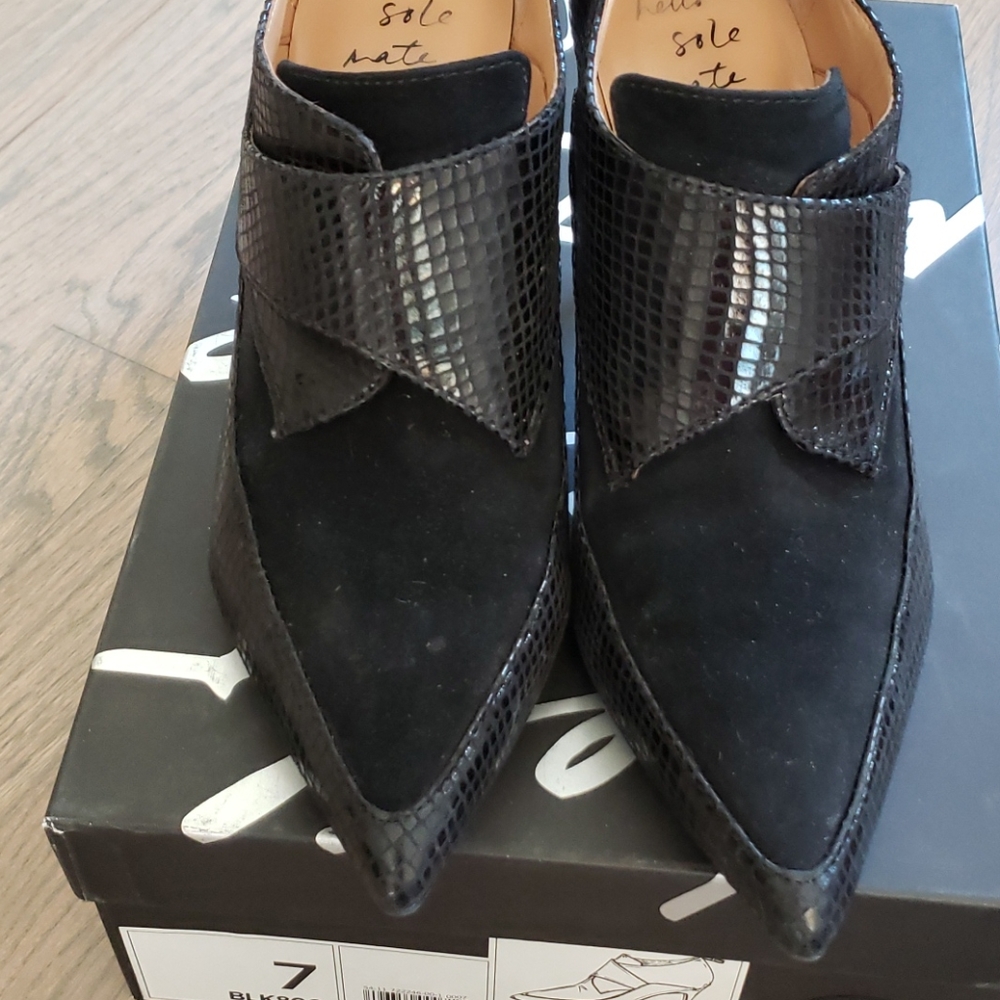 Black suede and embossed leather booties - Picture 3 of 5